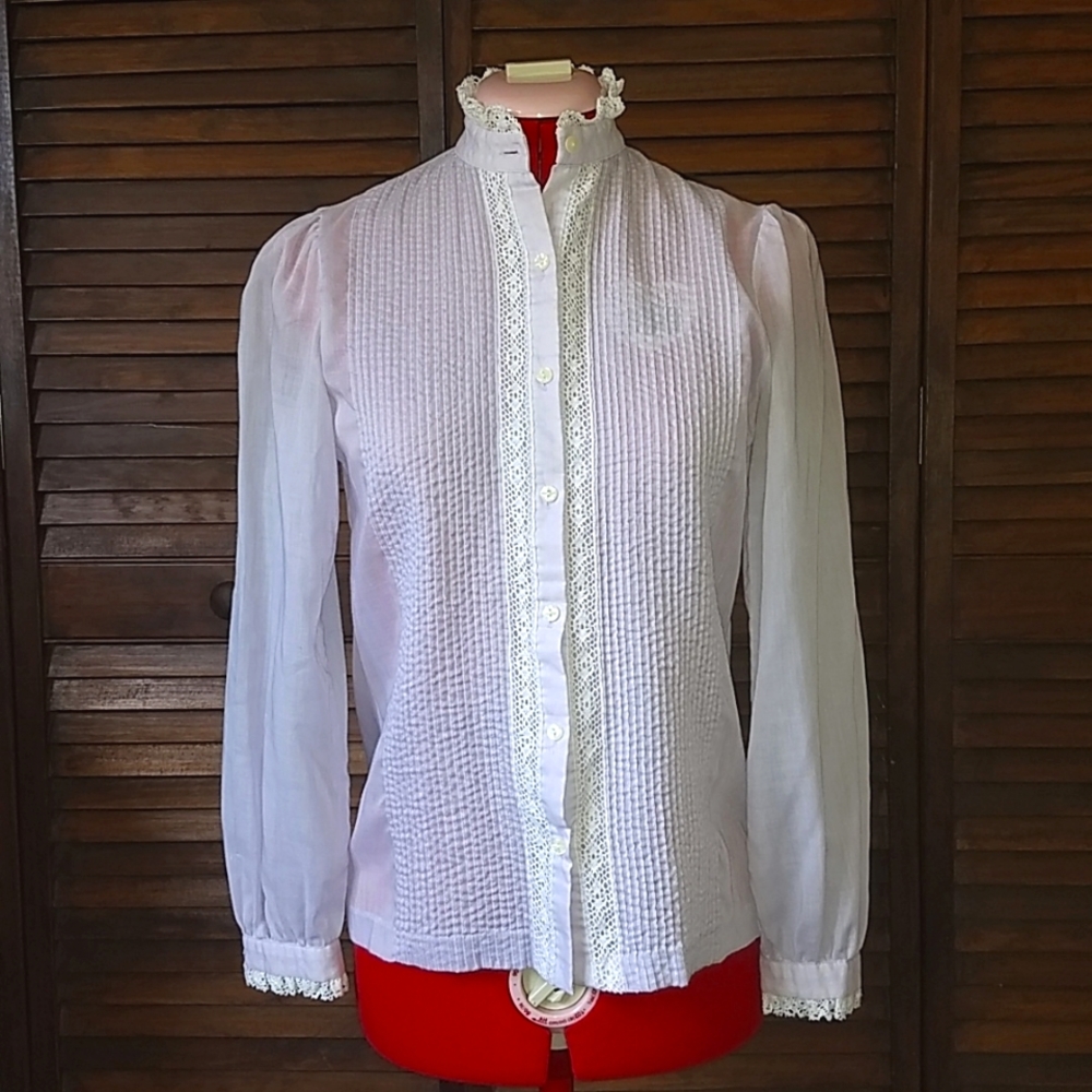 🌷 Ladies Lavender Blouse